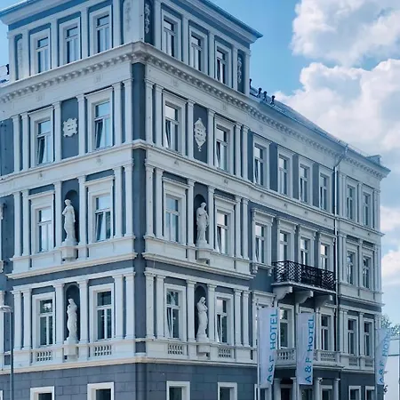 A&f Hotel *